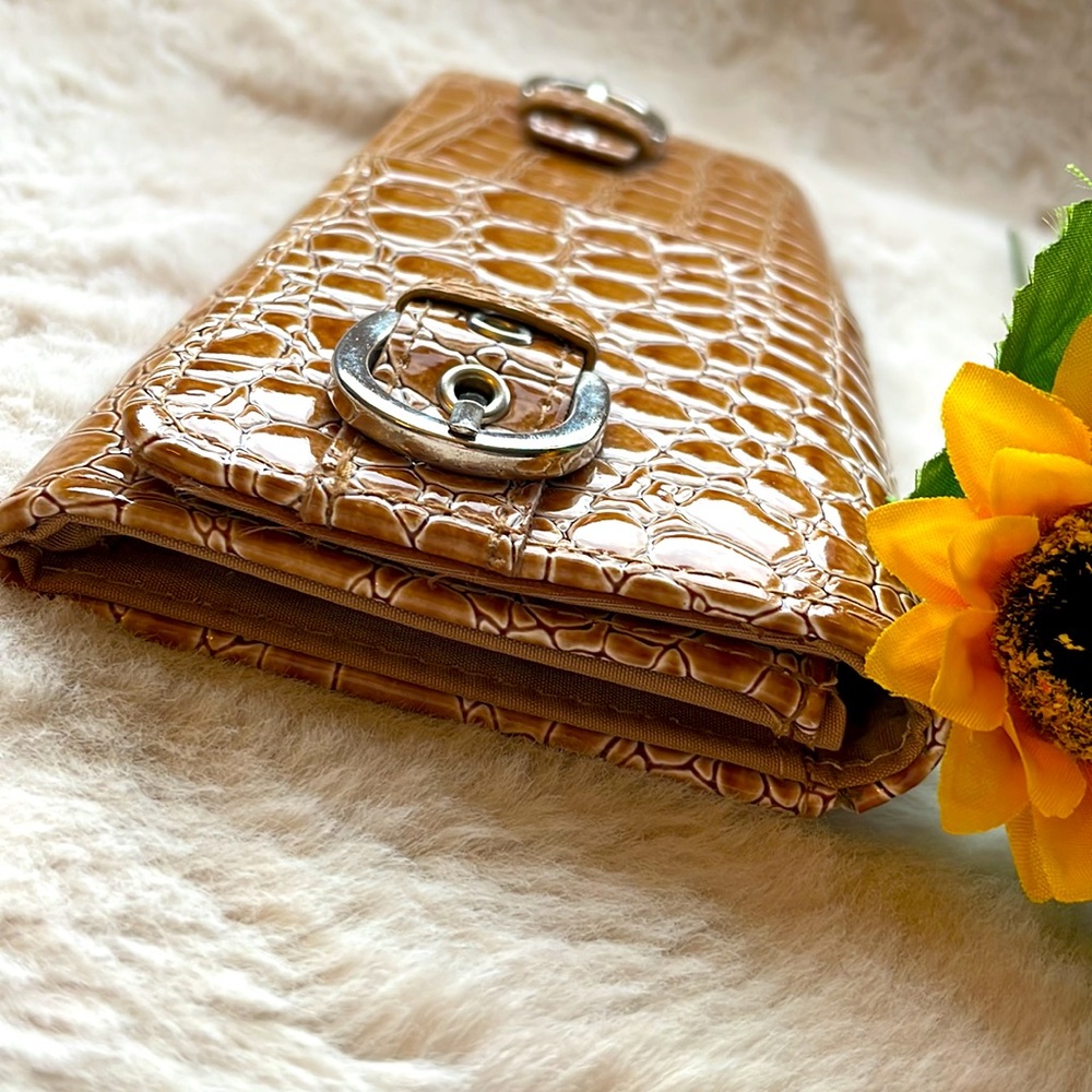 Croc Print Wallet - Picture 10 of 14